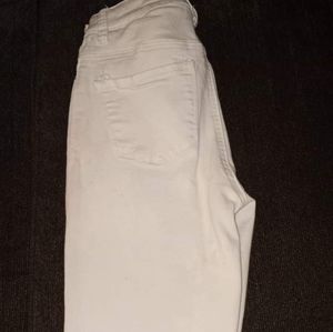 Kancan White Skinny Jeans Size 25 In GUC